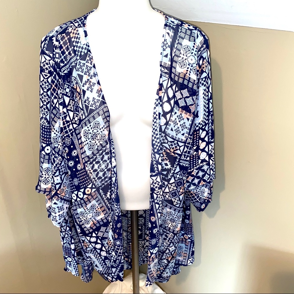 New Mudd Juniors Chiffon Kimono SZ M